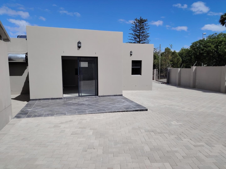 To Let 2 Bedroom Property for Rent in Durbanville Western Cape